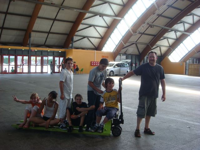 4ième MAXI TOURNOI SCOLAIRE . JUIN 2011 - Echiquier ledonien dsc05309.jpg (large)