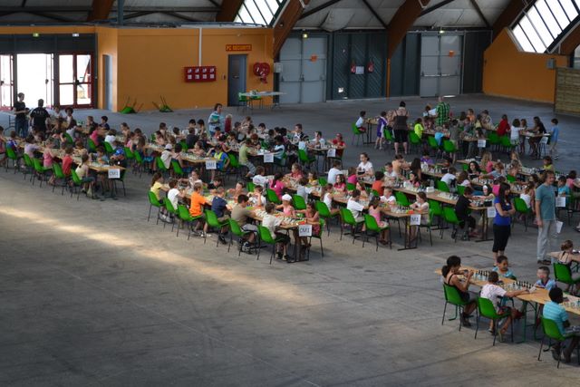 4ième MAXI TOURNOI SCOLAIRE . JUIN 2011 - Echiquier ledonien maxi_tournoi_28_juin_2011_176.jpg (large)