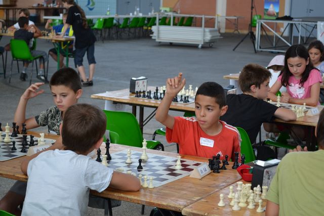 4ième MAXI TOURNOI SCOLAIRE . JUIN 2011 - Echiquier ledonien maxi_tournoi_28_juin_2011_216.jpg (large)