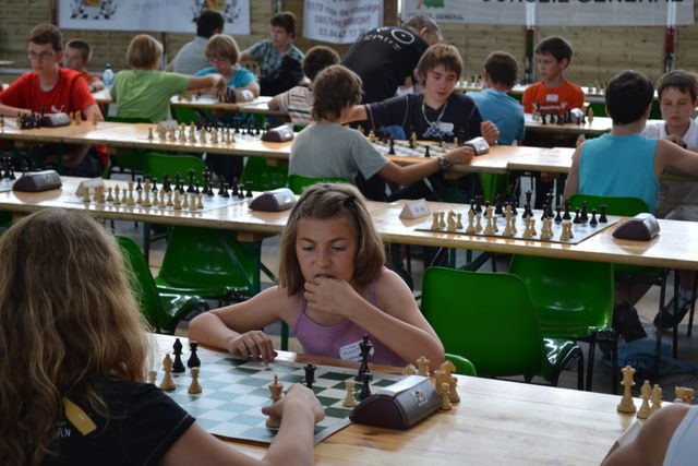 4ième MAXI TOURNOI SCOLAIRE . JUIN 2011 - Echiquier ledonien maxi_tournoi_28_juin_2011_238.jpg (large)