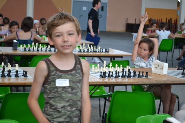4ième MAXI TOURNOI SCOLAIRE . JUIN 2011 - Echiquier ledonien maxi_tournoi_28_juin_2011_256.jpg (large)