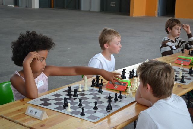 4ième MAXI TOURNOI SCOLAIRE . JUIN 2011 - Echiquier ledonien maxi_tournoi_28_juin_2011_264.jpg (large)