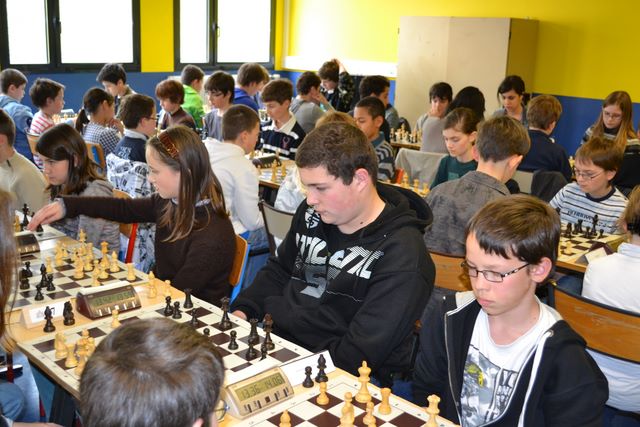 Championnat scolaire Phase academique.Lons le Saunier le 16 mars 2011 - Echiquier ledonien champ_acadm_16_mars_2011_016.jpg (large)
