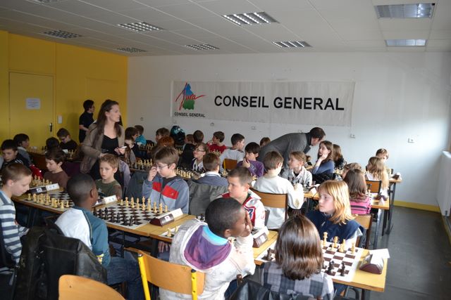 Championnat scolaire Phase academique.Lons le Saunier le 16 mars 2011 - Echiquier ledonien champ_acadm_16_mars_2011_037.jpg (large)