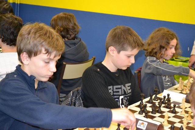 Championnat scolaire Phase academique.Lons le Saunier le 16 mars 2011 - Echiquier ledonien champ_acadm_16_mars_2011_065.jpg (large)
