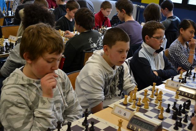 Championnat scolaire Phase academique.Lons le Saunier le 16 mars 2011 - Echiquier ledonien champ_acadm_16_mars_2011_074.jpg (large)