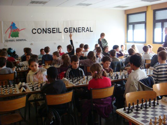Championnat scolaire Phase academique.Lons le Saunier le 16 mars 2011 - Echiquier ledonien dsc04721.jpg (large)