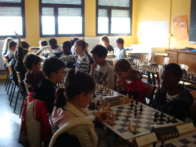 Championnat scolaire Phase academique.Lons le Saunier le 16 mars 2011 - Echiquier ledonien dsc04723.jpg (large)