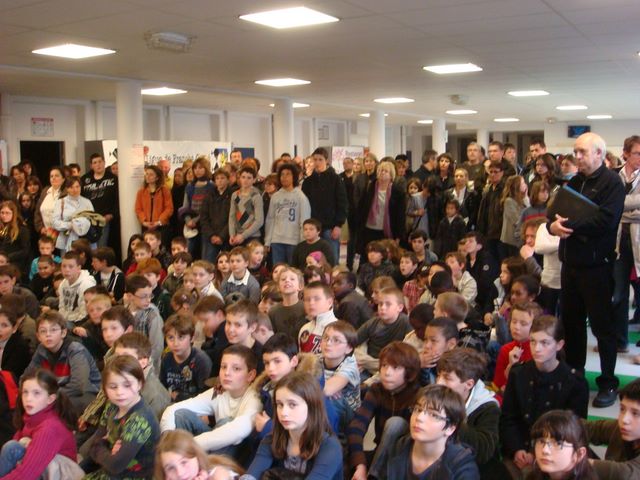 Championnat scolaire Phase academique.Lons le Saunier le 16 mars 2011 - Echiquier ledonien dsc04737.jpg (large)