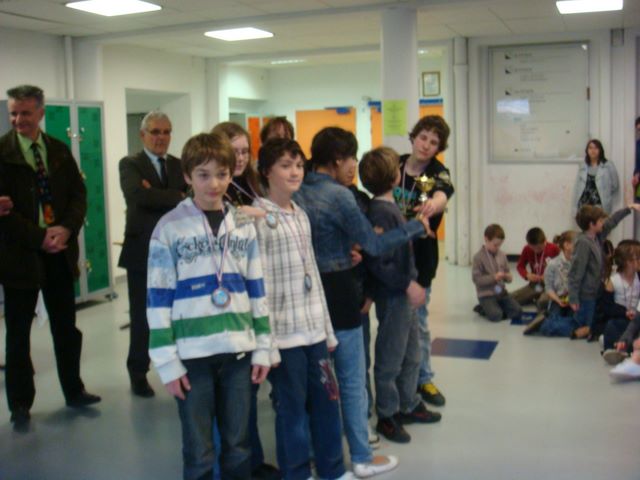 Championnat scolaire Phase academique.Lons le Saunier le 16 mars 2011 - Echiquier ledonien dsc04748.jpg (large)