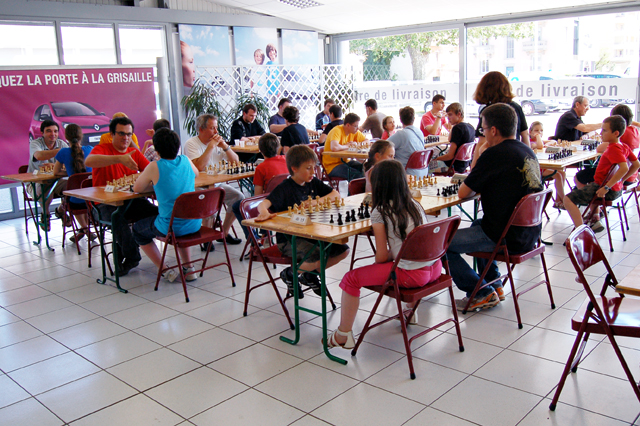 7ème Blitz Renault-Le 16 juin 2012 - Echiquier ledonien blitz_renault_2012__1_.jpg (large)