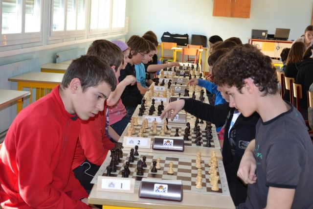 Championnat académique 21 mars 2012 - Echiquier ledonien 79.jpg (large)