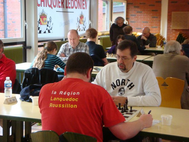 6ème Open FIDE du Conseil Général du Jura du 17 au 20 mai 2012 - Echiquier ledonien dsc06248.jpg (large)