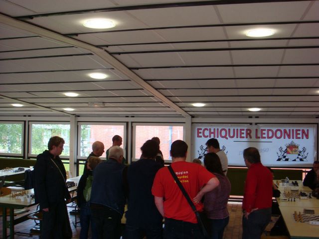 6ème Open FIDE du Conseil Général du Jura du 17 au 20 mai 2012 - Echiquier ledonien dsc06255.jpg (large)