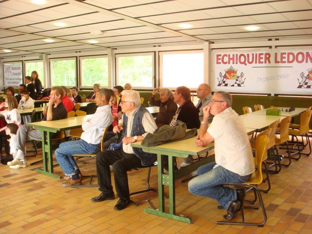 6ème Open FIDE du Conseil Général du Jura du 17 au 20 mai 2012 - Echiquier ledonien dsc06298.jpg (large)