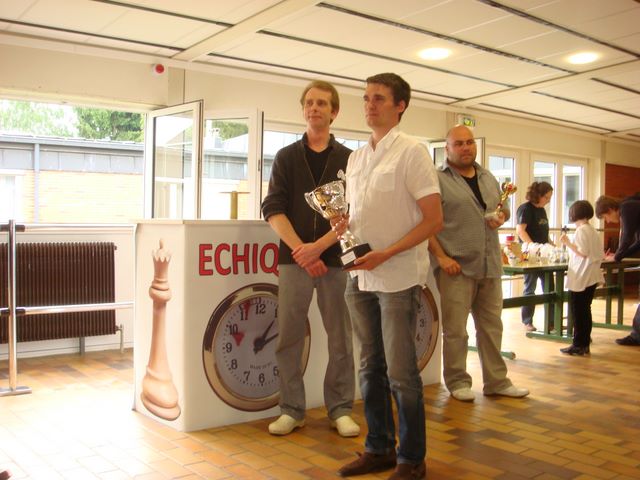 6ème Open FIDE du Conseil Général du Jura du 17 au 20 mai 2012 - Echiquier ledonien dsc06316.jpg (large)