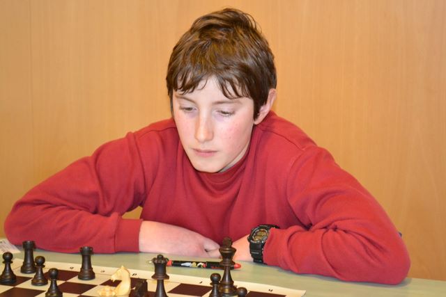 Championnat individuel des jeunes du Jura. 21 & 22 janvier 2012 - Echiquier ledonien championnats_du_jura_21_22_janv_2012_suite_010.jpg (large)