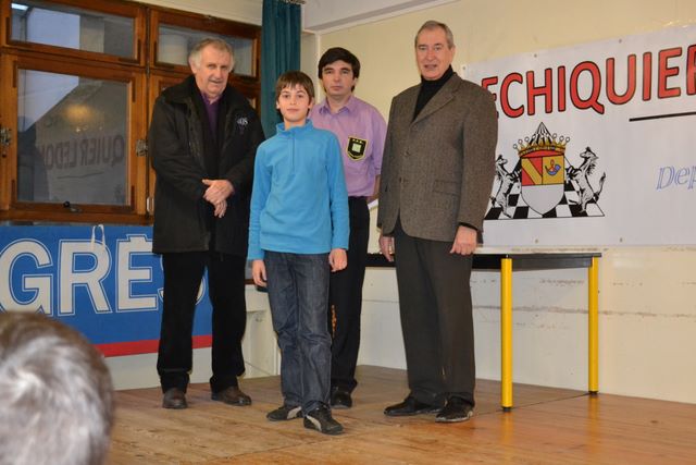 Championnat individuel des jeunes du Jura. 21 & 22 janvier 2012 - Echiquier ledonien championnats_du_jura_21_22_janv_2012_suite_139.jpg (large)