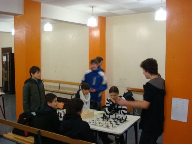 Championnat individuel des jeunes du Jura. 21 & 22 janvier 2012 - Echiquier ledonien dsc05879.jpg (large)