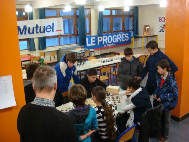 Championnat individuel des jeunes du Jura. 21 & 22 janvier 2012 - Echiquier ledonien dsc05881.jpg (large)