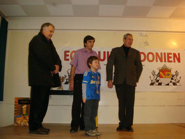 Championnat individuel des jeunes du Jura. 21 & 22 janvier 2012 - Echiquier ledonien dsc05913.jpg (large)