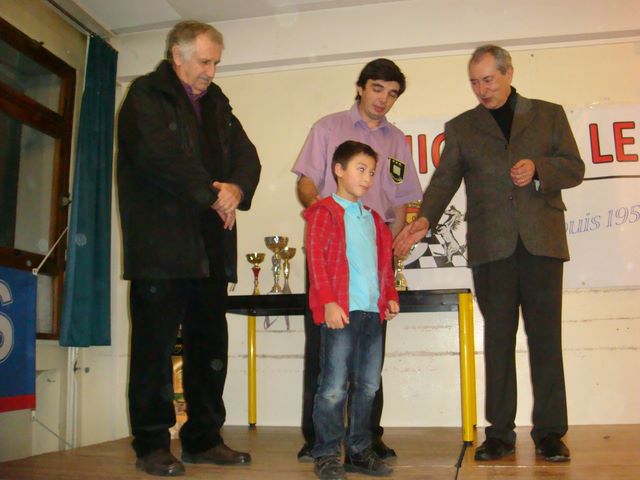 Championnat individuel des jeunes du Jura. 21 & 22 janvier 2012 - Echiquier ledonien dsc05919.jpg (large)