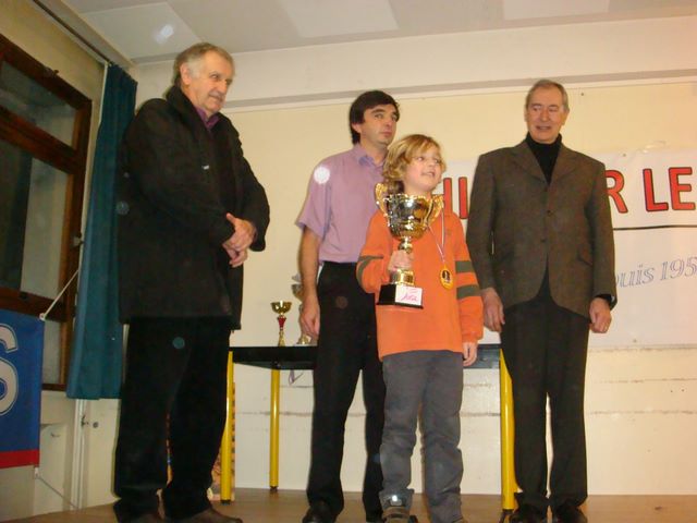 Championnat individuel des jeunes du Jura. 21 & 22 janvier 2012 - Echiquier ledonien dsc05924.jpg (large)