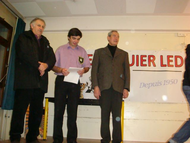 Championnat individuel des jeunes du Jura. 21 & 22 janvier 2012 - Echiquier ledonien dsc05938.jpg (large)