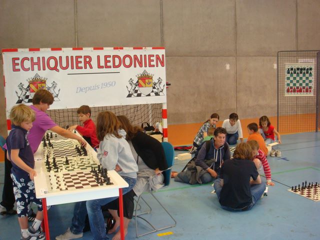 Idéklic. Moirans en Montagne du 11 au 14 juin 2012 - Echiquier ledonien dsc06472.jpg (large)