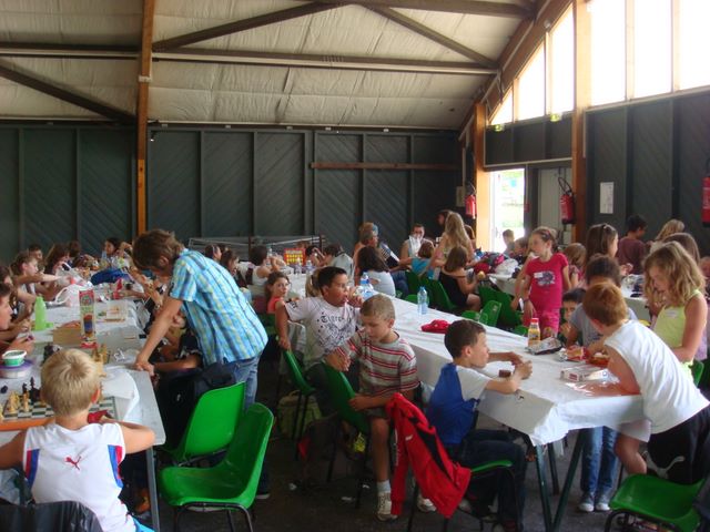 Maxi-Tournoi scolaire d'échecs 2012 - Echiquier ledonien dsc06450.jpg (large)