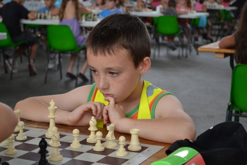 Maxi-Tournoi scolaire d'échecs 2012 - Echiquier ledonien dsc_0772.jpg (large)