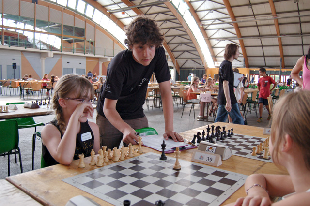 Maxi-Tournoi scolaire d'échecs 2012 - Echiquier ledonien puraparc_2012_533_sc__106_.jpg (large)