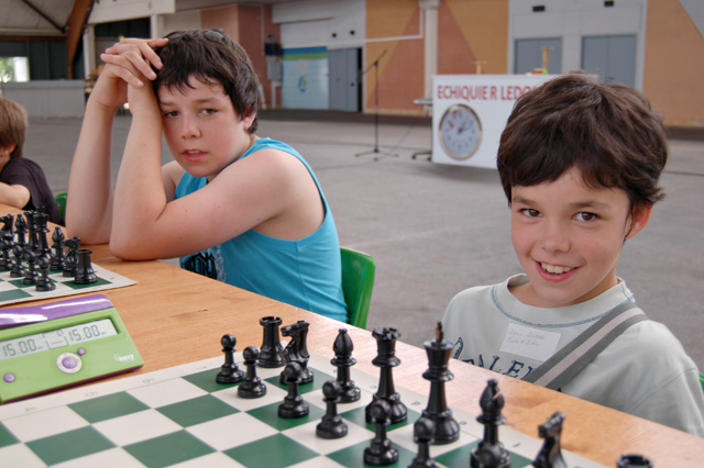 Maxi-Tournoi scolaire d'échecs 2012 - Echiquier ledonien puraparc_2012_533_sc__144_.jpg (large)