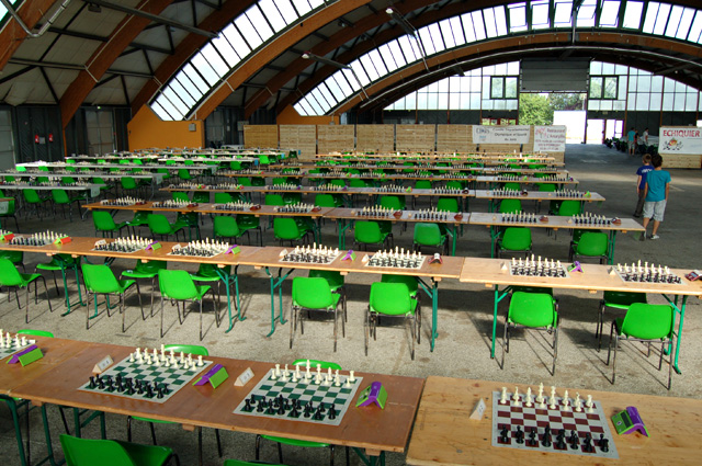 Maxi-Tournoi scolaire d'échecs 2012 - Echiquier ledonien puraparc_2012_533_sc__14_.jpg (large)