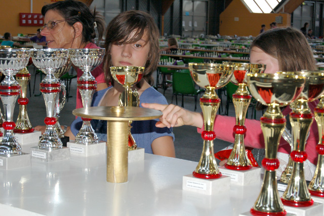 Maxi-Tournoi scolaire d'échecs 2012 - Echiquier ledonien puraparc_2012_533_sc__167_.jpg (large)