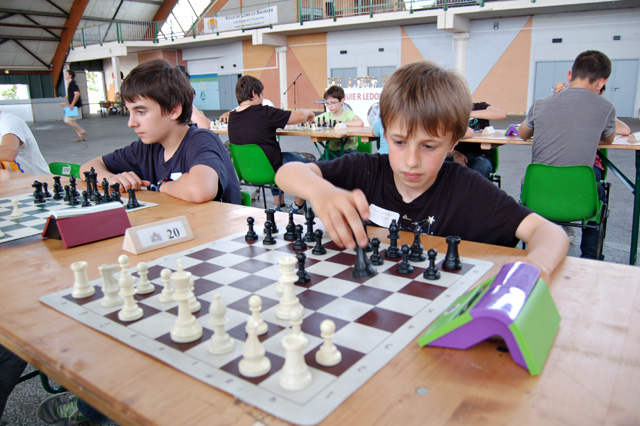 Maxi-Tournoi scolaire d'échecs 2012 - Echiquier ledonien puraparc_2012_533_sc__172_.jpg (large)