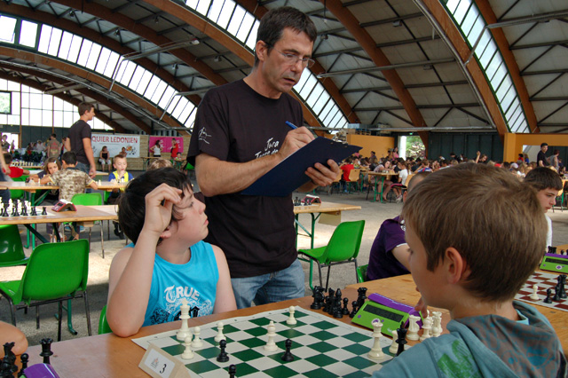 Maxi-Tournoi scolaire d'échecs 2012 - Echiquier ledonien puraparc_2012_533_sc__93_.jpg (large)