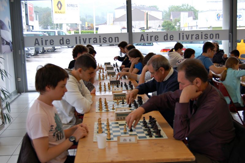 8ème Blitz Renault le 1 juin 2013 - Echiquier ledonien pascal_turle_blitz_renaul_2013__20_.jpg (large)