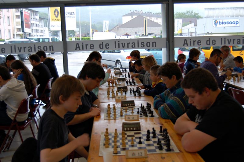 8ème Blitz Renault le 1 juin 2013 - Echiquier ledonien pascal_turle_blitz_renaul_2013__21_.jpg (large)
