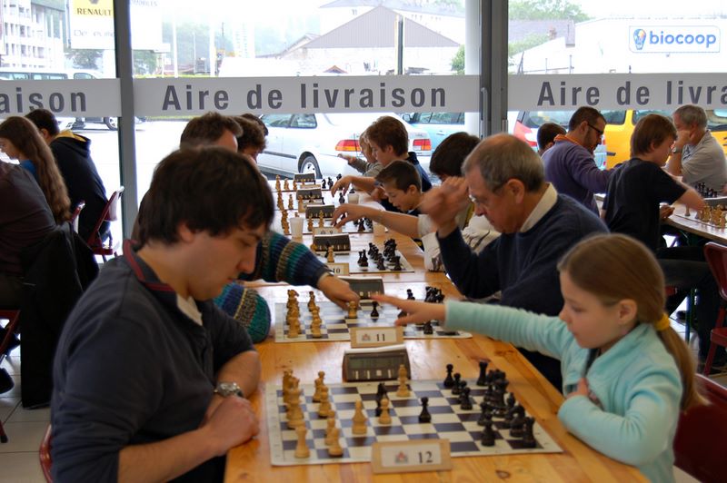 8ème Blitz Renault le 1 juin 2013 - Echiquier ledonien pascal_turle_blitz_renaul_2013__2_.jpg (large)
