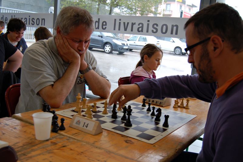 8ème Blitz Renault le 1 juin 2013 - Echiquier ledonien pascal_turle_blitz_renaul_2013__43_.jpg (large)