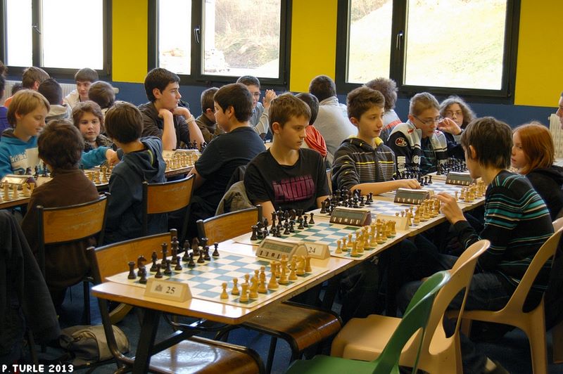 Championnat scolaire d’Echecs à Saint Exupéry  - Echiquier ledonien champ__scol__2013__31_.jpg (large)