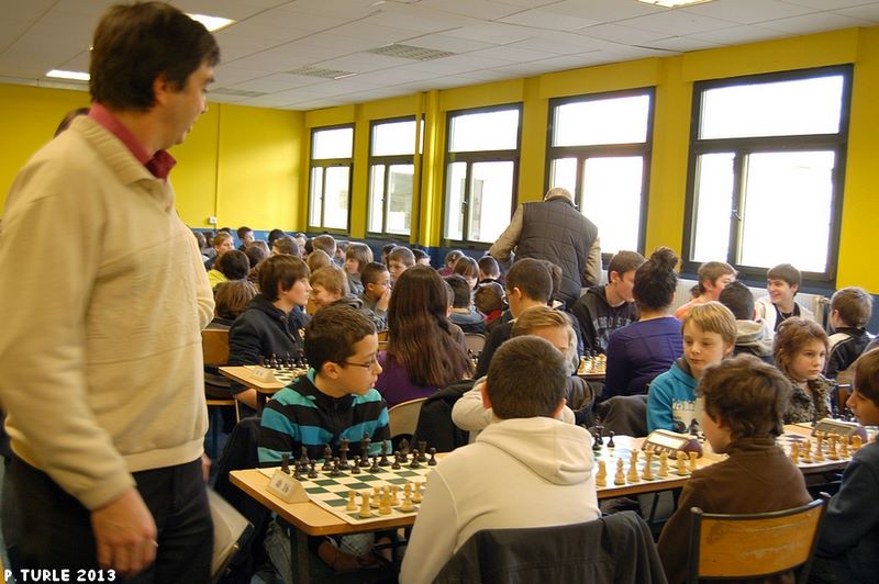 Championnat scolaire d’Echecs à Saint Exupéry  - Echiquier ledonien champ__scol__2013__32_.jpg (large)