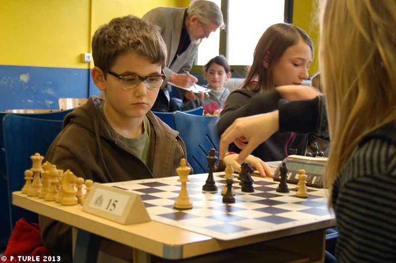 Championnat scolaire d’Echecs à Saint Exupéry  - Echiquier ledonien champ__scol__2013__55_.jpg (large)