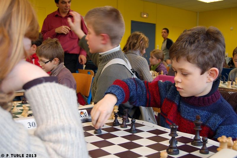 Championnat scolaire d’Echecs à Saint Exupéry  - Echiquier ledonien champ__scol__2013__74_.jpg (large)