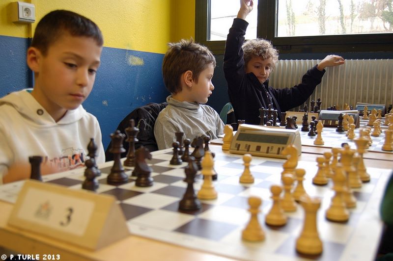 Championnat scolaire d’Echecs à Saint Exupéry  - Echiquier ledonien champ__scol__2013__83_.jpg (large)