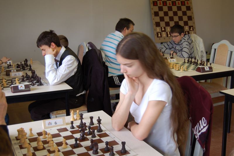 3eme Coupe de L'Amaryllis -Chess 960 - le 2 juin 2013 - Echiquier ledonien pascal_turle_chess_960__6_.jpg (large)