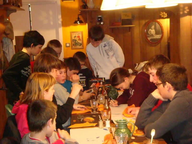 Echecs et Mat en Alsace.Nationale III jeunes.Mulhouse le  17 mars 2013 - Echiquier ledonien dsc07095.jpg (large)