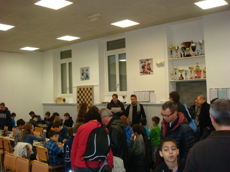 Echecs et Mat en Alsace.Nationale III jeunes.Mulhouse le  17 mars 2013 - Echiquier ledonien dsc07105.jpg (large)