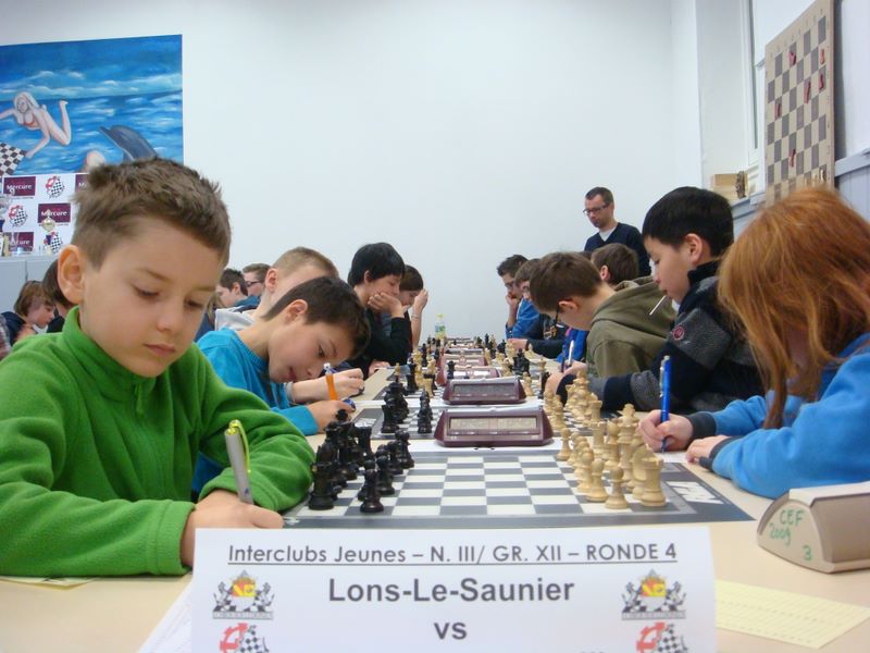 Echecs et Mat en Alsace.Nationale III jeunes.Mulhouse le  17 mars 2013 - Echiquier ledonien dsc07116.jpg (large)